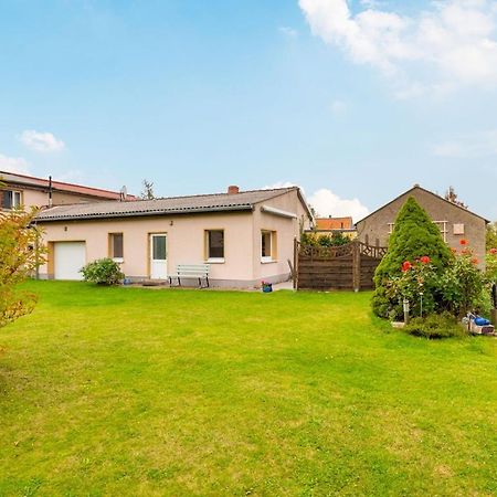 Idyllic Bungalow In Pepelow With Garden Luaran gambar